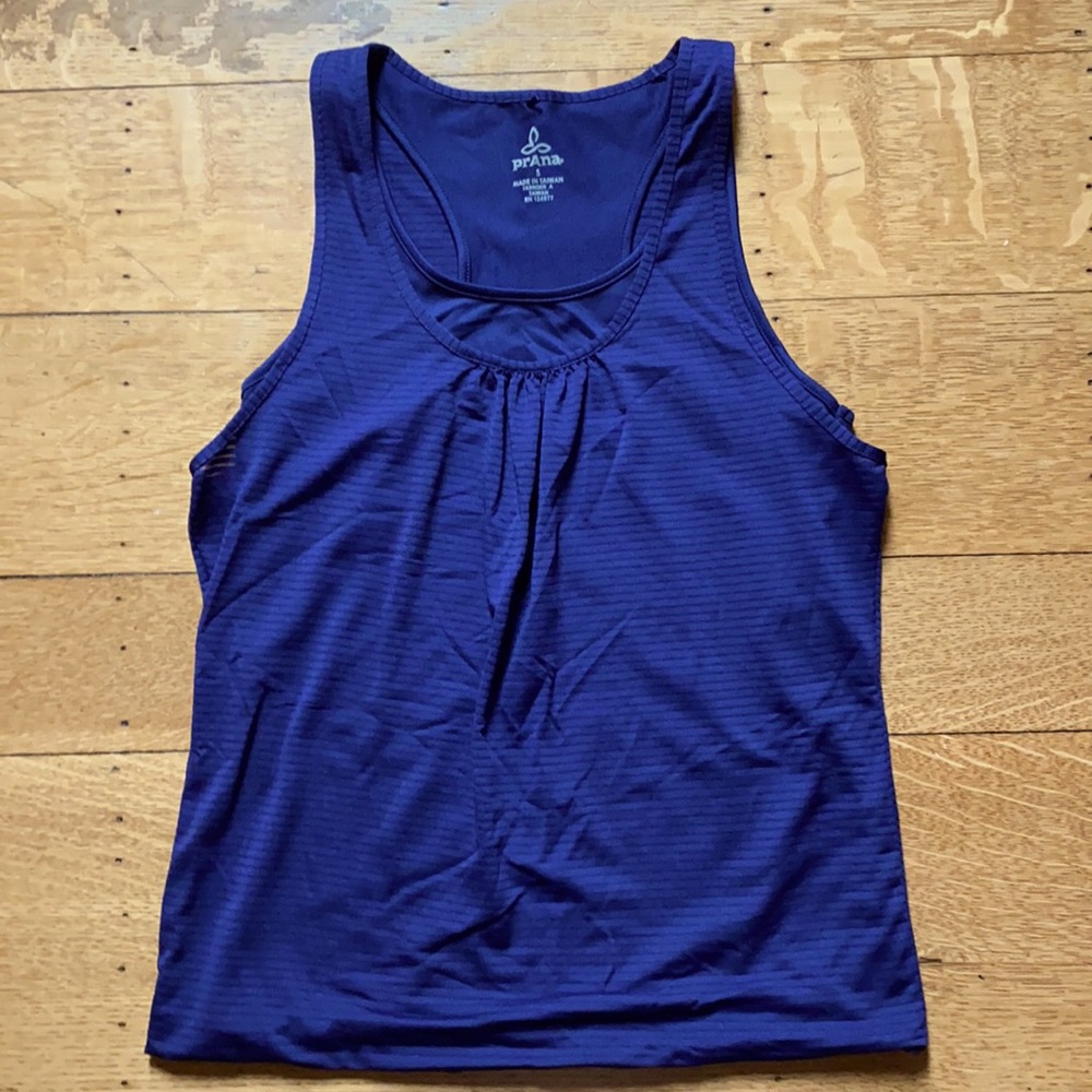 Prana workout top